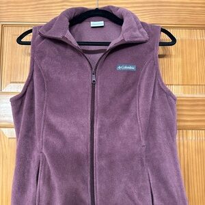 Columbia Fleece Vest - Women’s